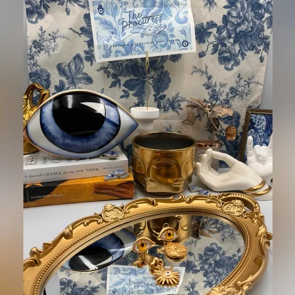 🆕 SCHIAPARELLI for V&A Museum 🧿 NWOT Surrealist Charm Earrings - Yellow Eye - Picture 4 of 17